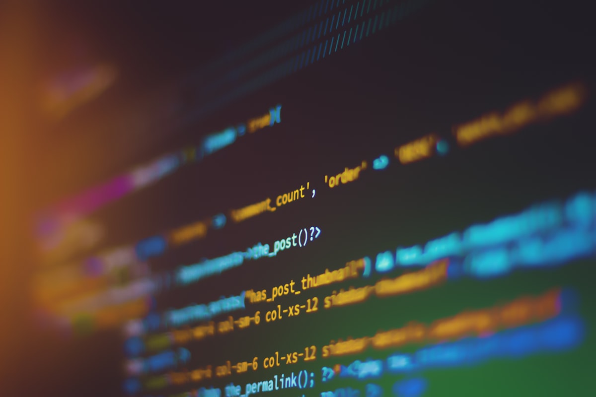 Core Web Vitals SEO — Core Web Vitals SEO Etkisi: Site Hızı ve Kullanıcı Deneyimi Rehberi kapak görseli